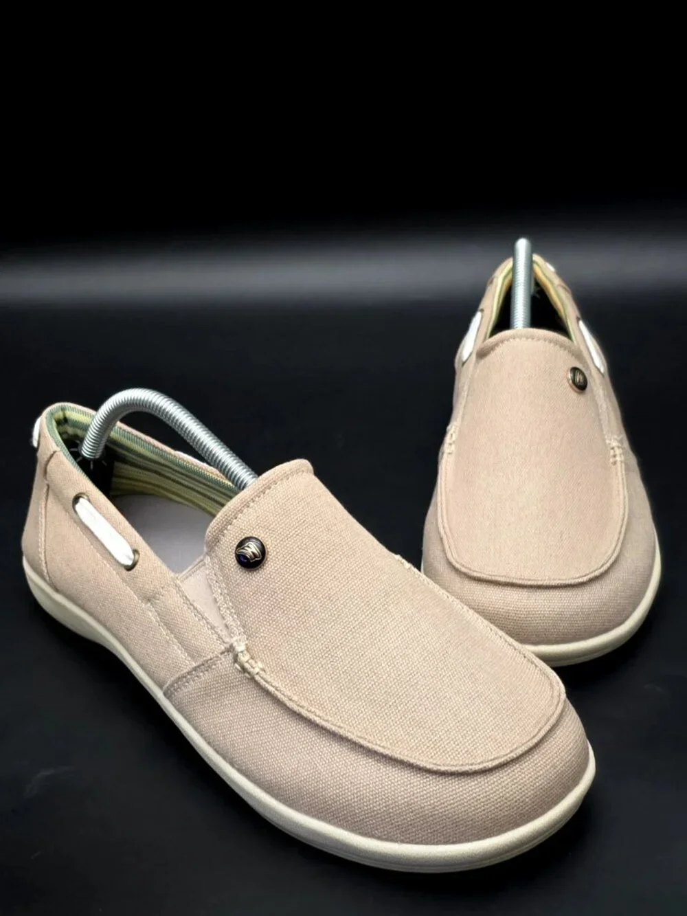 Walk Hero Comfort & Support Beige Slip-On Loafers Casual Shoes Women's Size 9.5